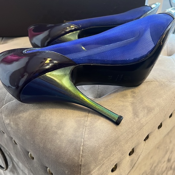 GUCCI- Size 37- Dust Bag inc.Box inc. Extra heel tips included - Picture 8 of 11